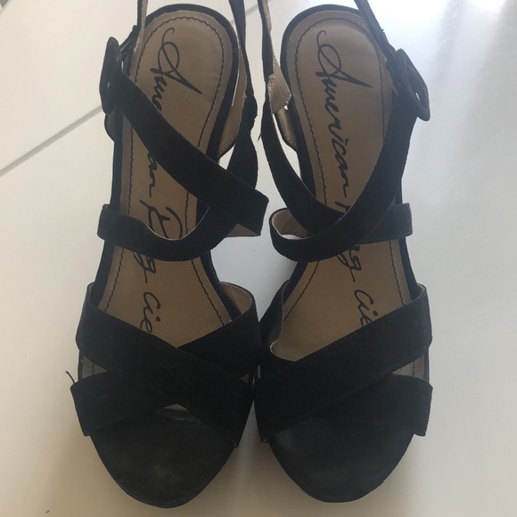 American Rag Sandals - Picture 2 of 5